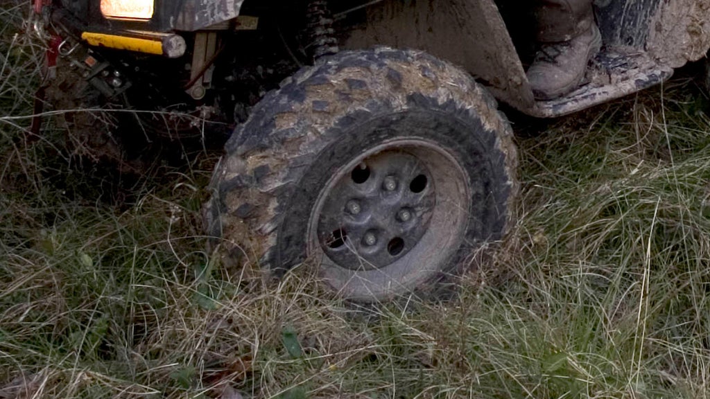 Father, daughter killed in northeast Minnesota ATV crash, sheriff says — WCCO / CBS Minnesota, Shoreview Community news