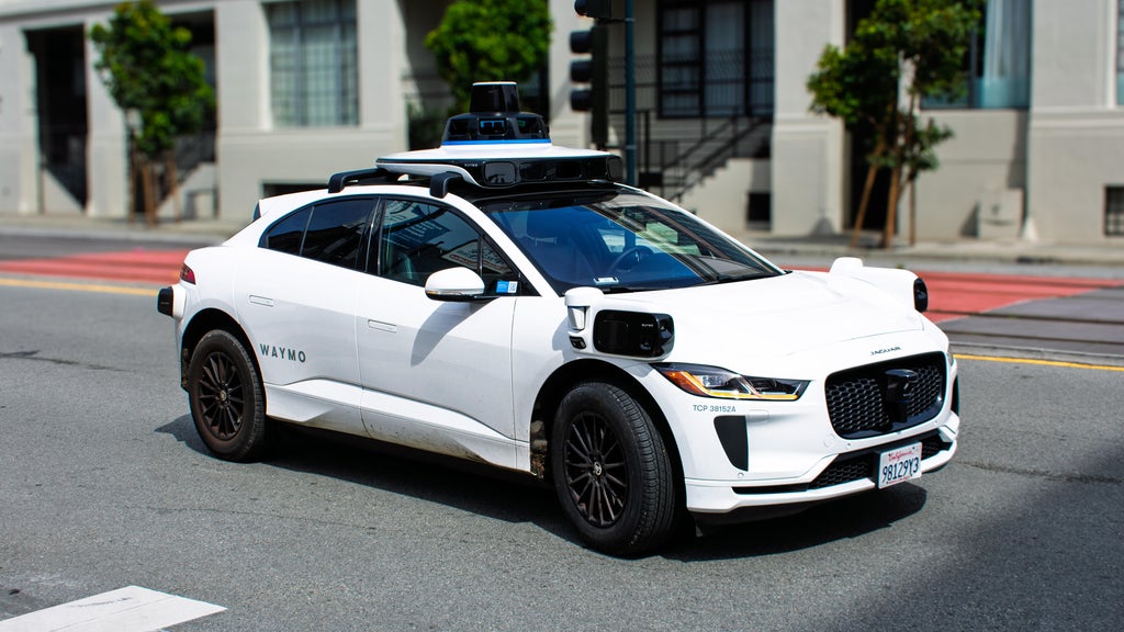 St. Paul City Council president wants robotaxi rules in place before big tech arrives — WCCO / CBS Minnesota, Shoreview Technology news