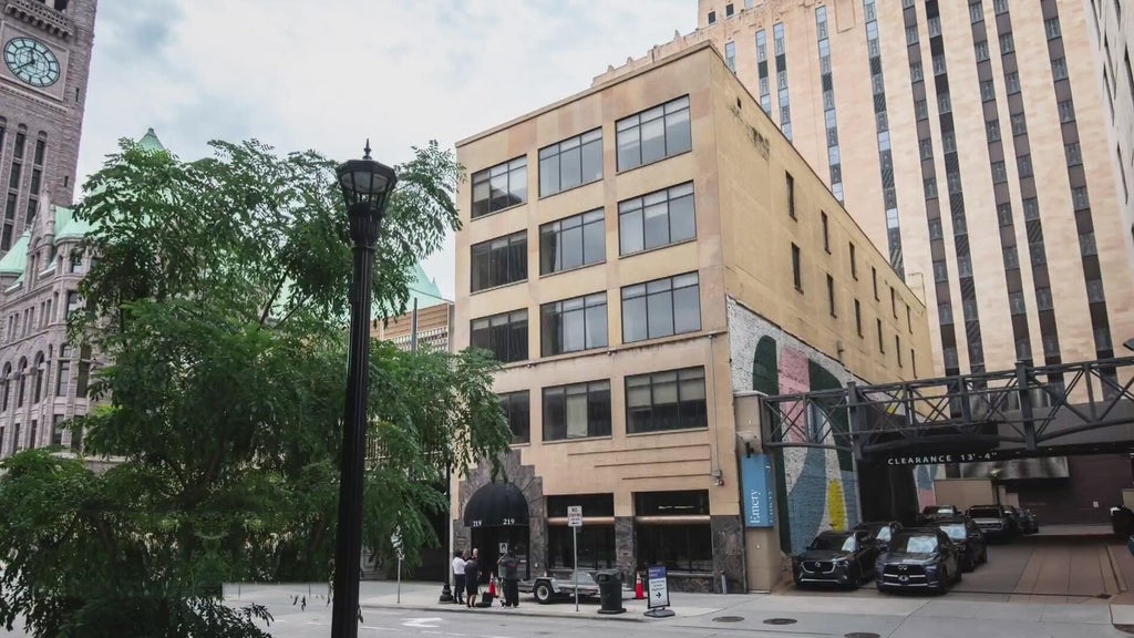 CEO who experienced homelessness as a child opens new Minneapolis family shelter — WCCO / CBS Minnesota, Shoreview Government news