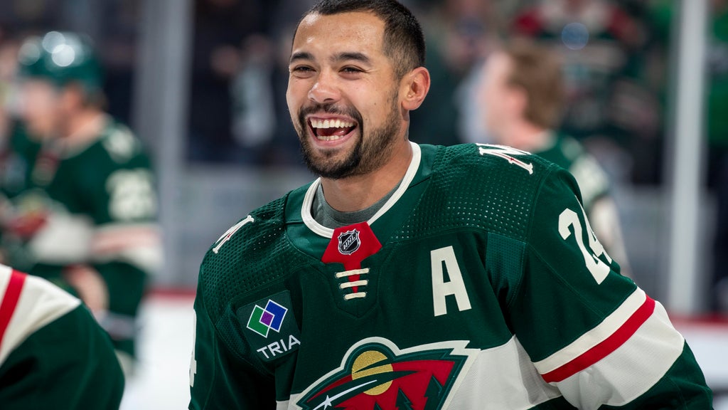 Defenseman Mathew Dumba retiring after 13 NHL seasons with 5 different teams — WCCO / CBS Minnesota, Shoreview Sports news