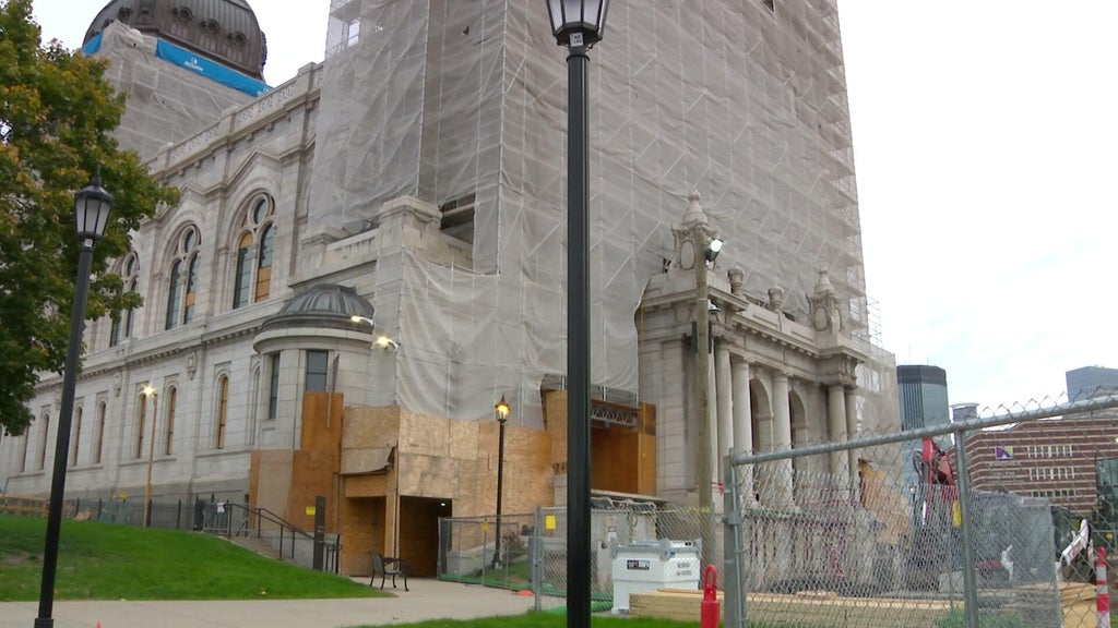 No charges yet after break-in at Basilica of St. Mary in Minneapolis — Shoreview Business news