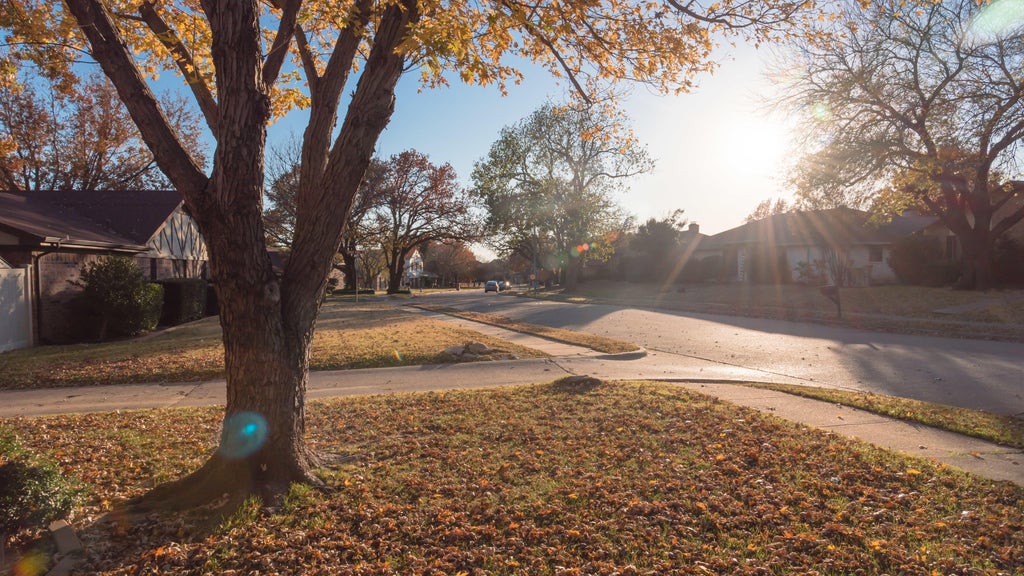Warm, dry stretch continues Monday in the Twin Cities — WCCO / CBS Minnesota, Shoreview Community news