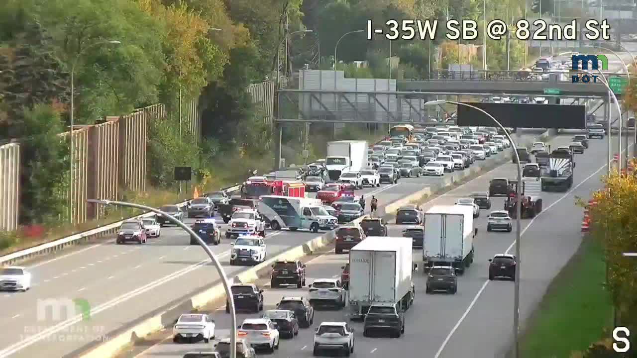 1 seriously injured after 3-vehicle crash on I-35W in Bloomington — KSTP 5, Shoreview Health news