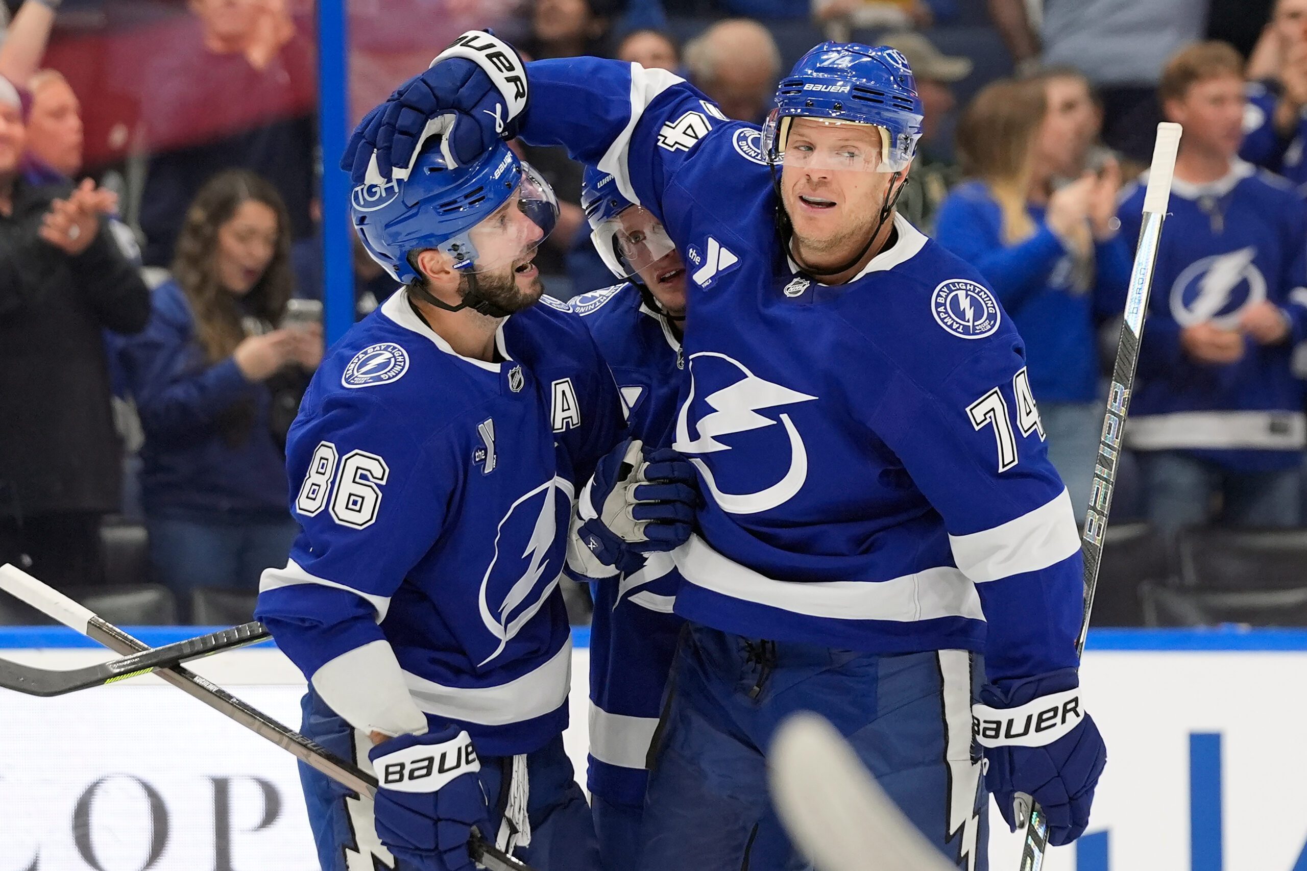 Carlson scores twice to help the Lightning beat the Wild 3-2 — KSTP 5, Shoreview Business news