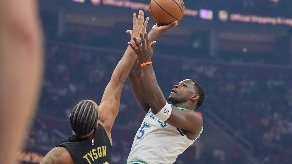 Timberwolves star Anthony Edwards officially undergoes successful surgery — Shoreview Health news