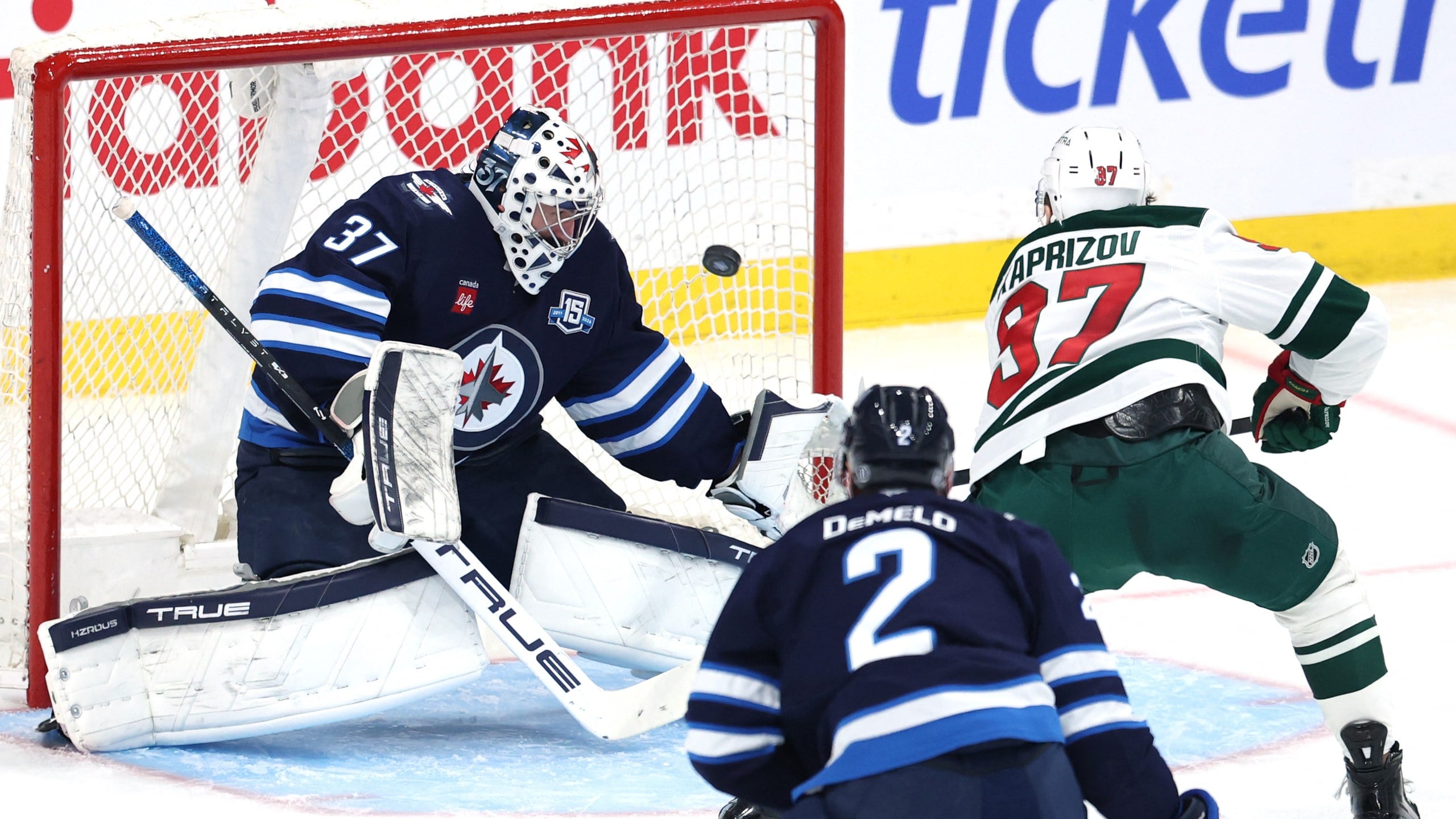 How Connor Hellebuyck Trade Might Hurt/Help MN Wild — Minnesota Sports Fan, Shoreview Sports news