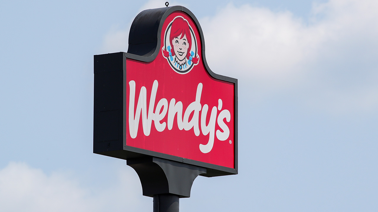 Wendy’s gets $1.4 billion offer to buy the fast-food chain — Shoreview Dining news