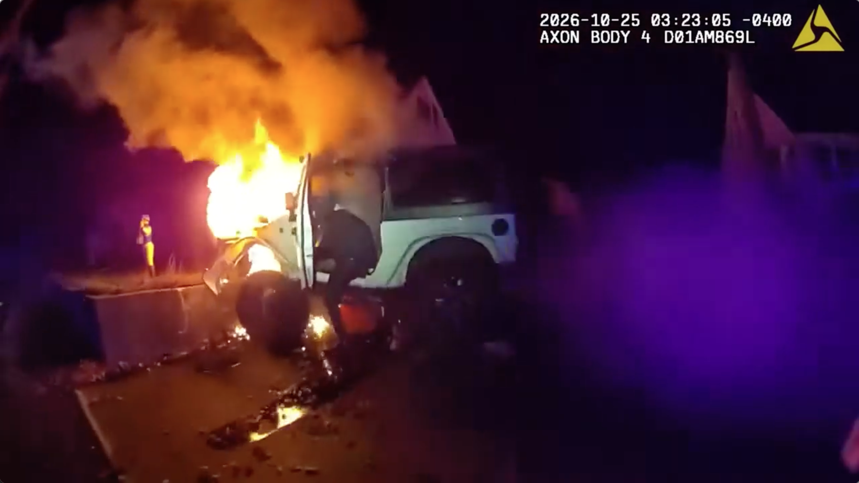 Bodycam video shows police rescuing man from burning Jeep after crash; driver facing multiple charges — FOX 9, Shoreview Community news