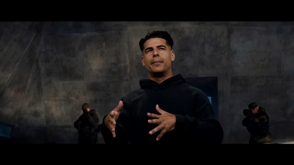 Deco’s Alex Miranda tosses his name into the hat for screen test as next James Bond — WSVN Entertainment, Shoreview Technology news